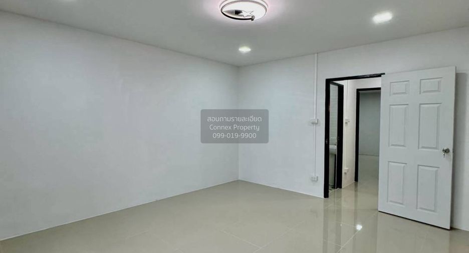 For sale 2 bedrooms townhouse in Mueang Nonthaburi, Nonthaburi