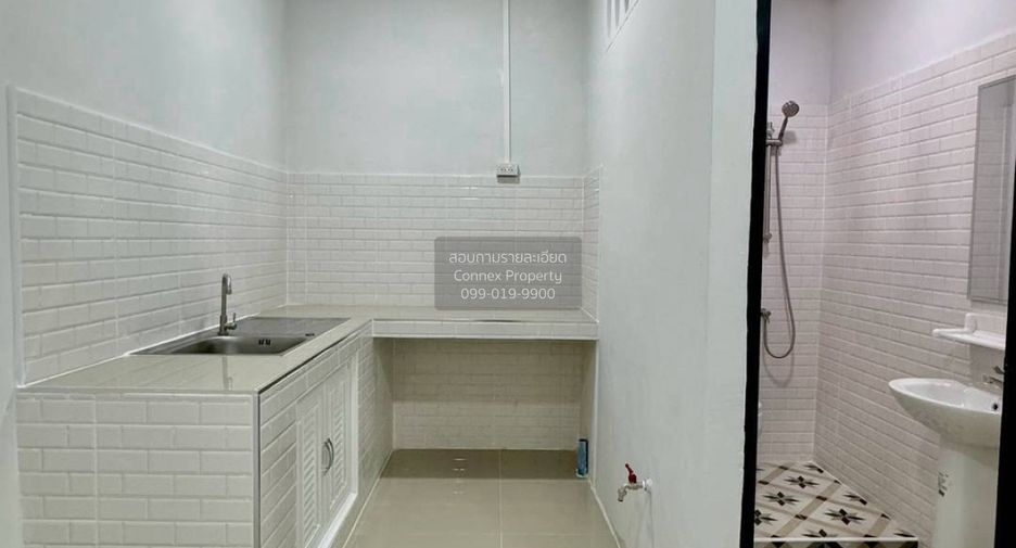 For sale 2 bedrooms townhouse in Mueang Nonthaburi, Nonthaburi