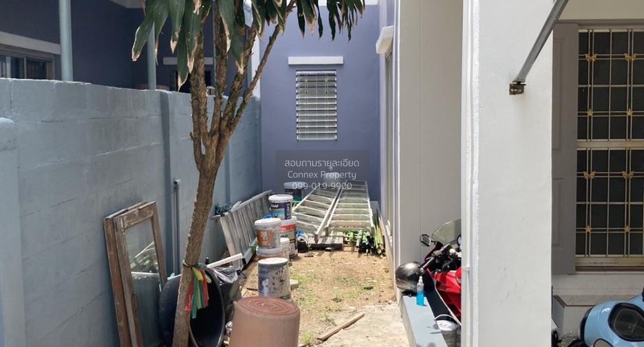 For sale 3 bedrooms townhouse in Thung Khru, Bangkok