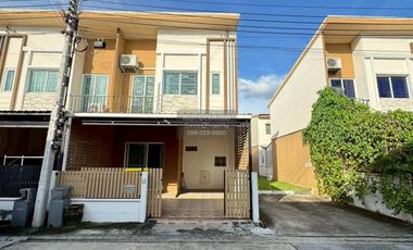 For sale 3 bedrooms townhouse in Mueang Nonthaburi, Nonthaburi