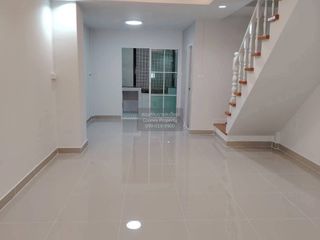 For sale 2 bedrooms townhouse in Thanyaburi, Pathum Thani
