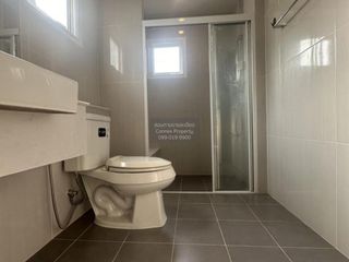 Casa en venta de 4 habitaciones en Mueang Pathum Thani, Pathum Thani