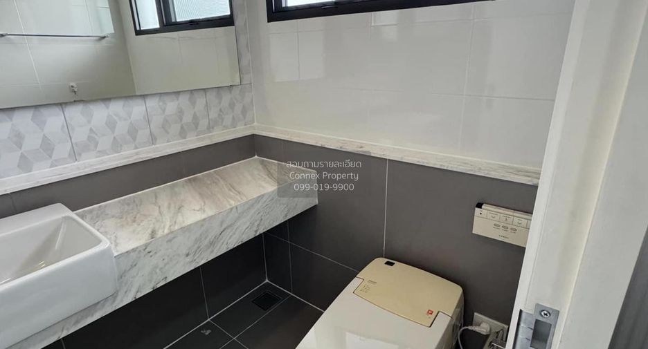 For sale 4 bedrooms house in Bang Phli, Samut Prakan