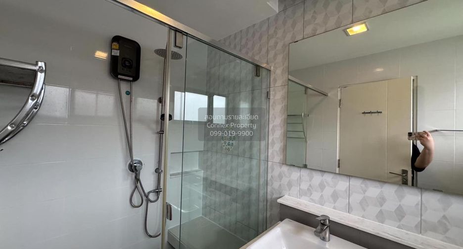 For sale 4 bedrooms house in Bang Phli, Samut Prakan