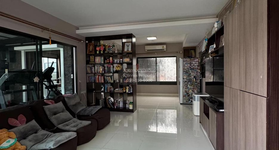 For sale 4 bedrooms house in Bang Phli, Samut Prakan