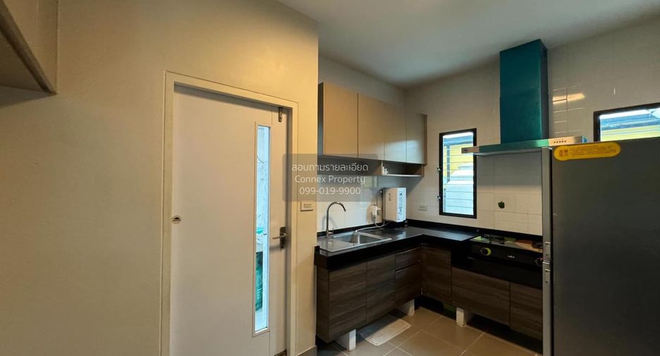 For sale 4 bedrooms house in Bang Phli, Samut Prakan