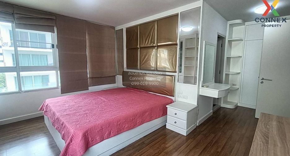 For sale 2 bedrooms condo in Watthana, Bangkok