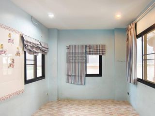 出售 3 卧室 独立屋 在 Nong Khaem, 曼谷