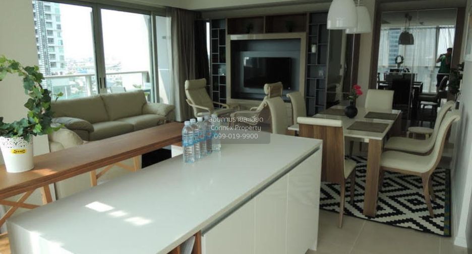 For sale 2 bedrooms condo in Sathon, Bangkok