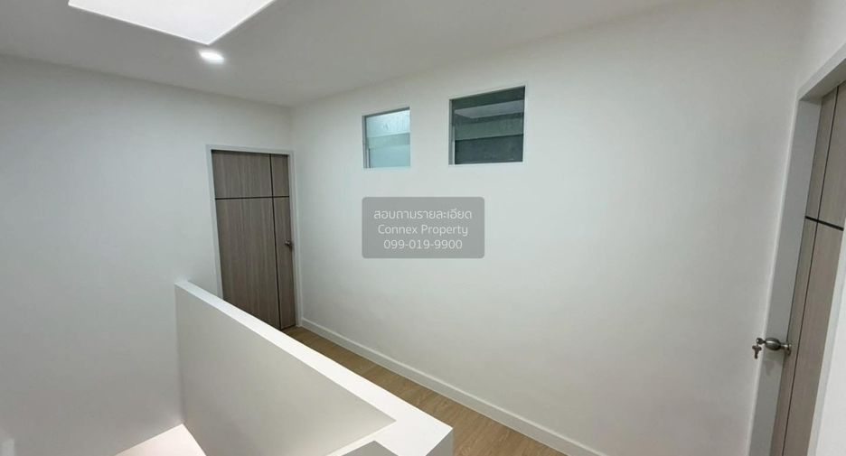 Reihenhaus zum Kauf mit 2 Zimmer in Bang Khen, Bangkok