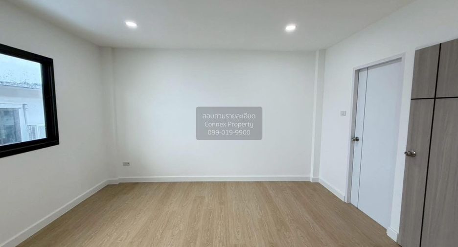 Reihenhaus zum Kauf mit 2 Zimmer in Bang Khen, Bangkok