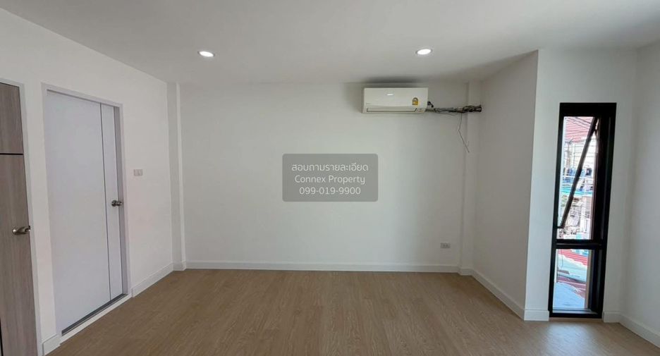 Reihenhaus zum Kauf mit 2 Zimmer in Bang Khen, Bangkok