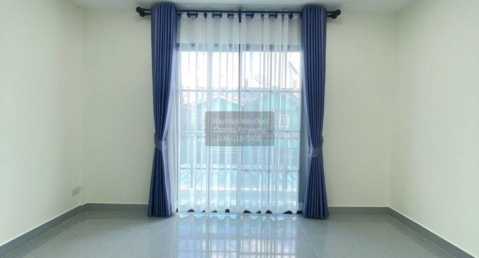For sale 3 bedrooms townhouse in Thanyaburi, Pathum Thani