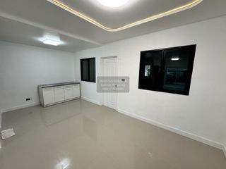 For sale 2 bedrooms townhouse in Mueang Pathum Thani, Pathum Thani