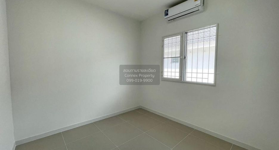 Casa adosada en venta de 3 habitaciones en Khlong Luang, Pathum Thani