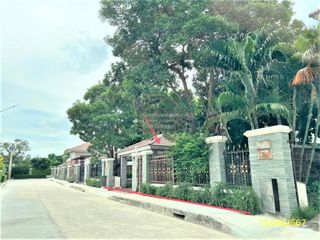 Casa en venta de 3 habitaciones en Bang Khen, Bangkok