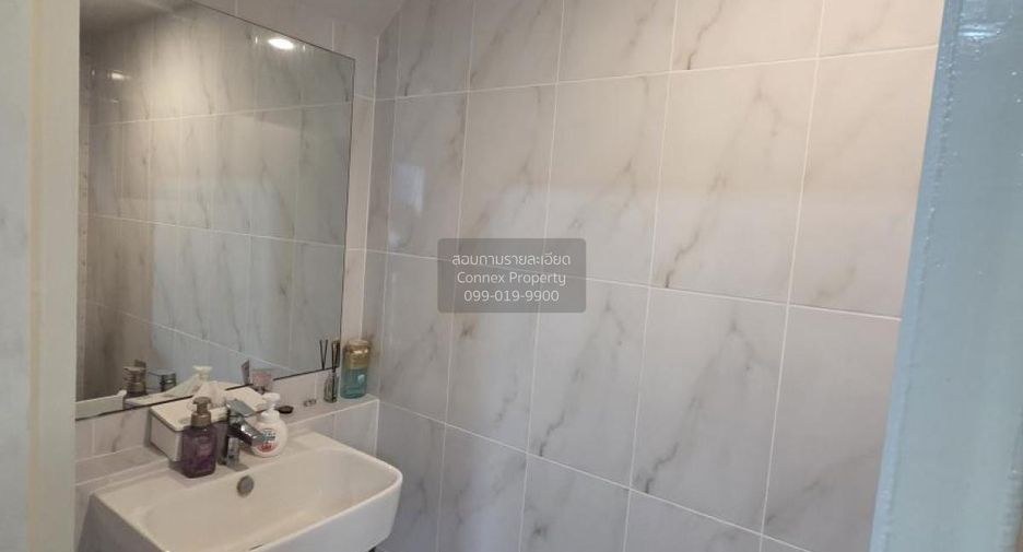 Продажа 3 спальни таунхаус в Банг Кхен, Бангкок