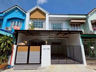 For sale 4 bedrooms townhouse in Bang Bua Thong, Nonthaburi