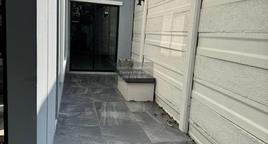 For sale 3 bedrooms townhouse in Pak Kret, Nonthaburi