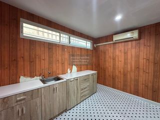 Casa adosada en venta de 4 habitaciones en Wang Thonglang, Bangkok