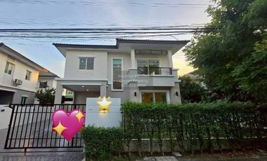 Haus zum Kauf mit 3 Zimmer in Thanyaburi, Pathum Thani