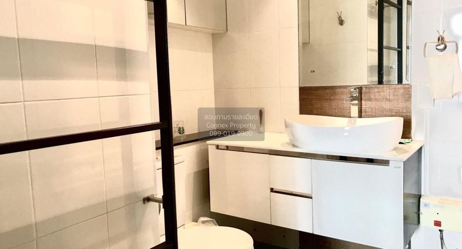 For sale 2 bedrooms condo in Watthana, Bangkok