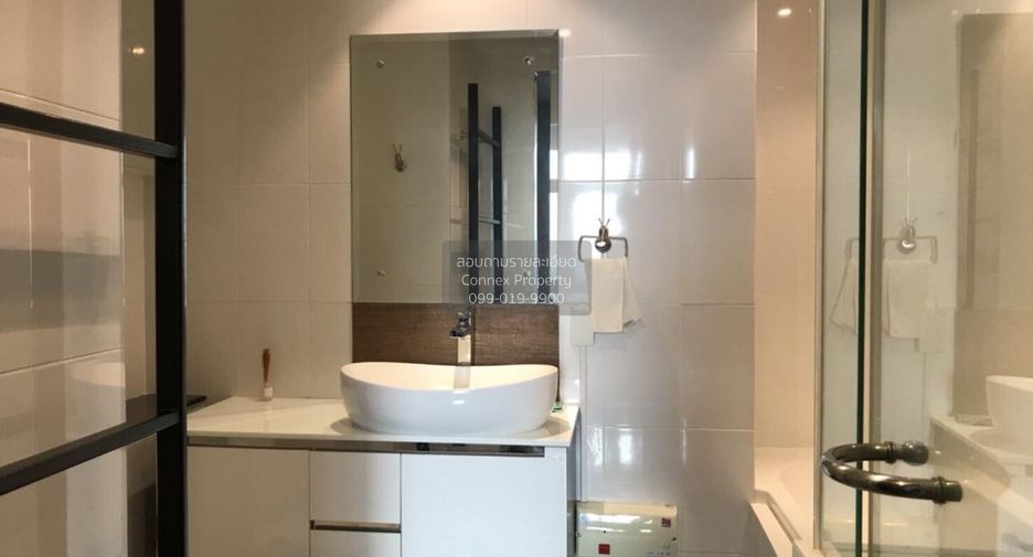 For sale 2 bedrooms condo in Watthana, Bangkok