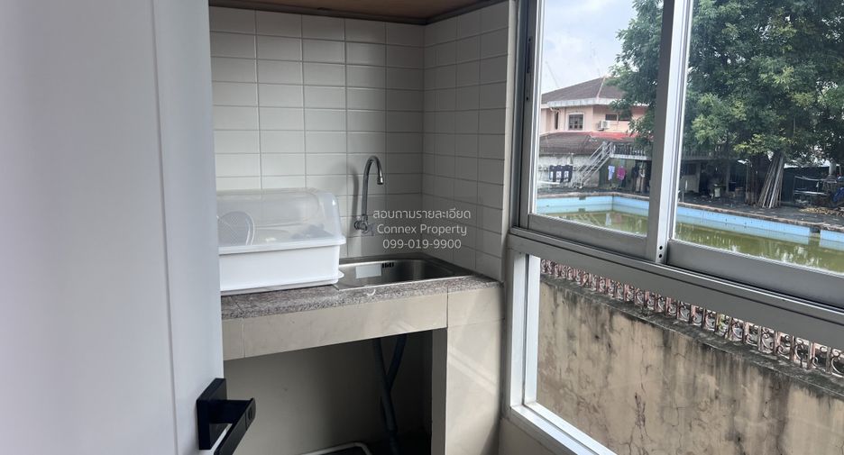 Wohnung zum Kauf mit 1 Zimmer in Phra Khanong, Bangkok