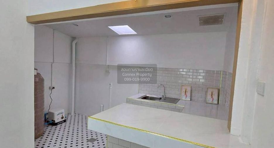 For sale 2 bedrooms townhouse in Bang Bua Thong, Nonthaburi