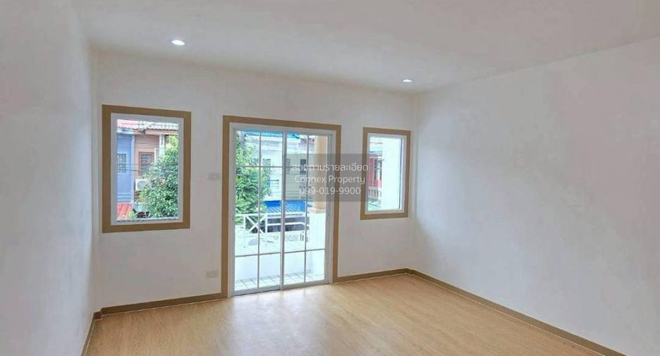 For sale 2 bedrooms townhouse in Bang Bua Thong, Nonthaburi