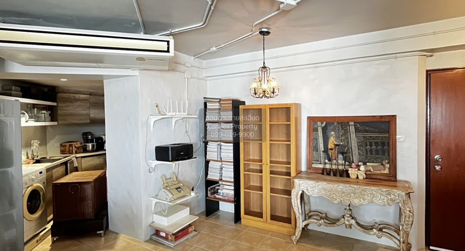 À vendre 1 chambre condo à Yan Nawa, Bangkok
