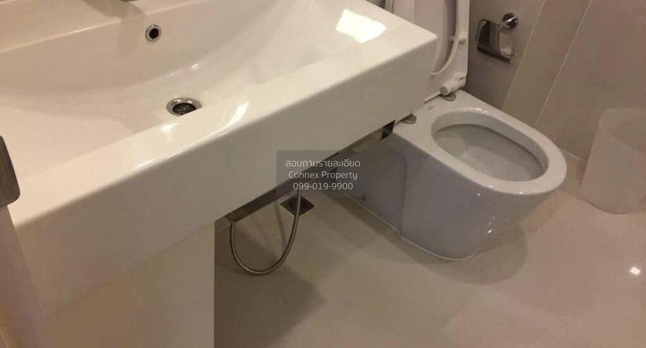 For sale 1 bed condo in Phra Khanong, Bangkok