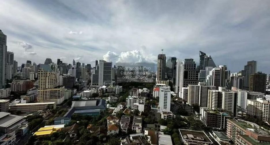 For sale 2 bedrooms condo in Khlong Toei, Bangkok