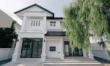 For sale 4 bedrooms house in Sai Noi, Nonthaburi