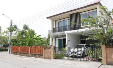 For sale 4 bedrooms house in Bang Phli, Samut Prakan