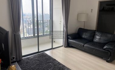 Condo en venta de 2 habitaciones en Phra Khanong, Bangkok