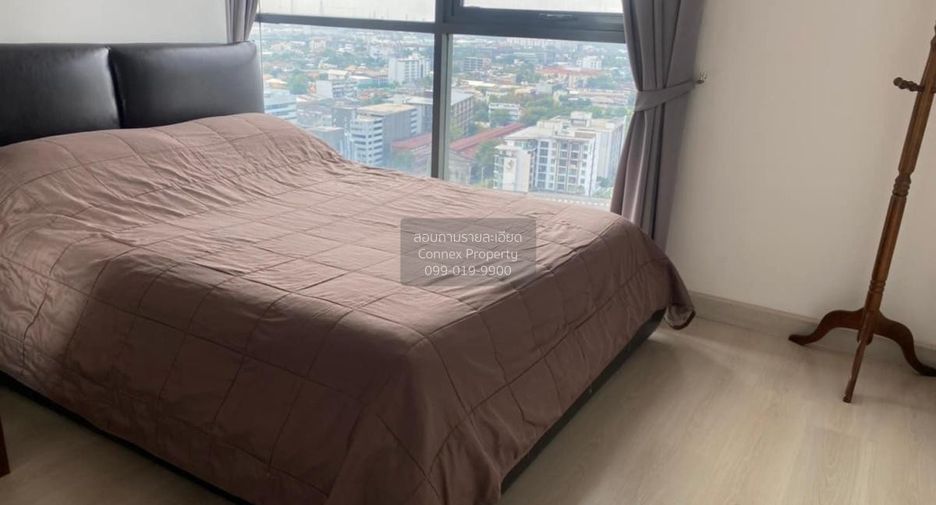 Condo en venta de 2 habitaciones en Phra Khanong, Bangkok