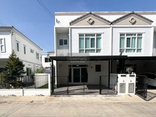 Reihenhaus zum Kauf mit 3 Zimmer in Phra Pradaeng, Samut Prakan