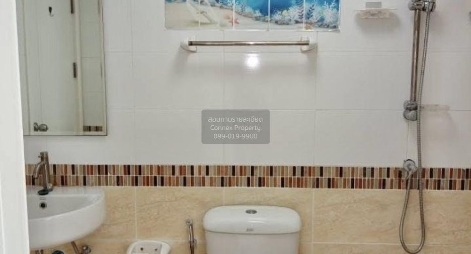 For sale 3 bedrooms townhouse in Bang Sao Thong, Samut Prakan