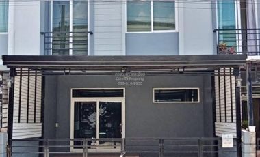 For sale 3 bedrooms townhouse in Bang Sao Thong, Samut Prakan