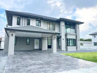 出售 4 卧室 独立屋 在 Mueang Samut Sakhon, Samut Sakhon