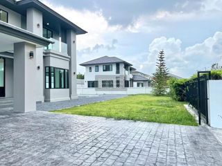 出售 4 卧室 独立屋 在 Mueang Samut Sakhon, Samut Sakhon