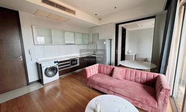 Condo en venta de 2 habitaciones en Yan Nawa, Bangkok
