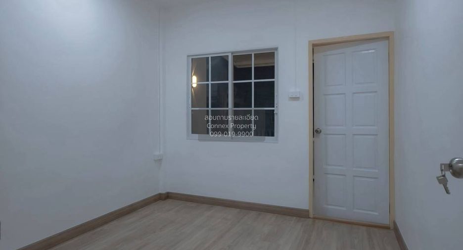 For sale 5 bedrooms townhouse in Mueang Nonthaburi, Nonthaburi