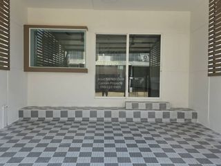 For sale 2 ベッドルーム townhouse in Thung Khru, Bangkok