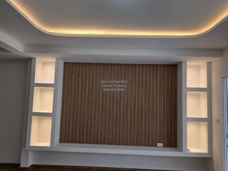 For sale 2 ベッドルーム townhouse in Thung Khru, Bangkok