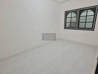 For sale 3 bedrooms townhouse in Bang Na, Bangkok