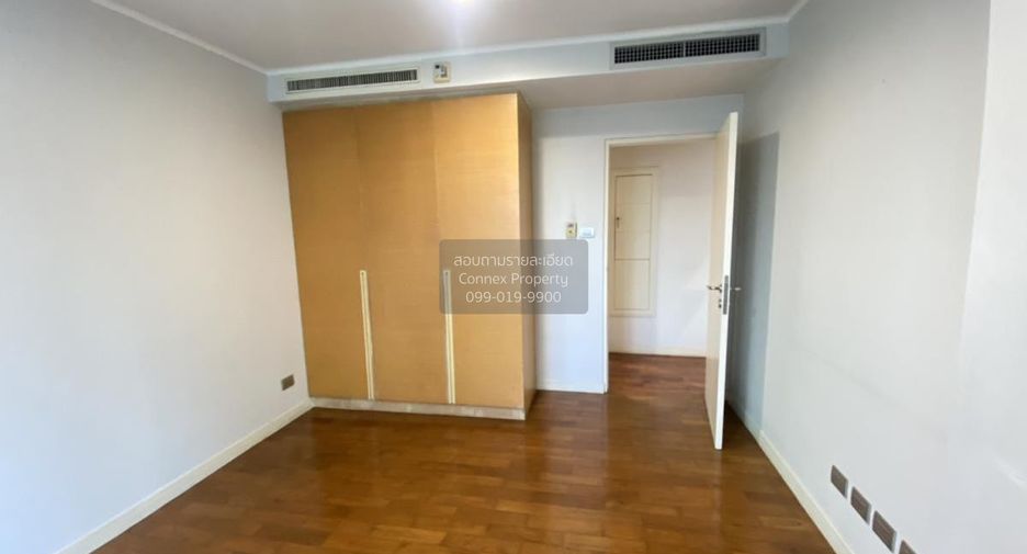 For sale 2 bedrooms condo in Pathum Wan, Bangkok