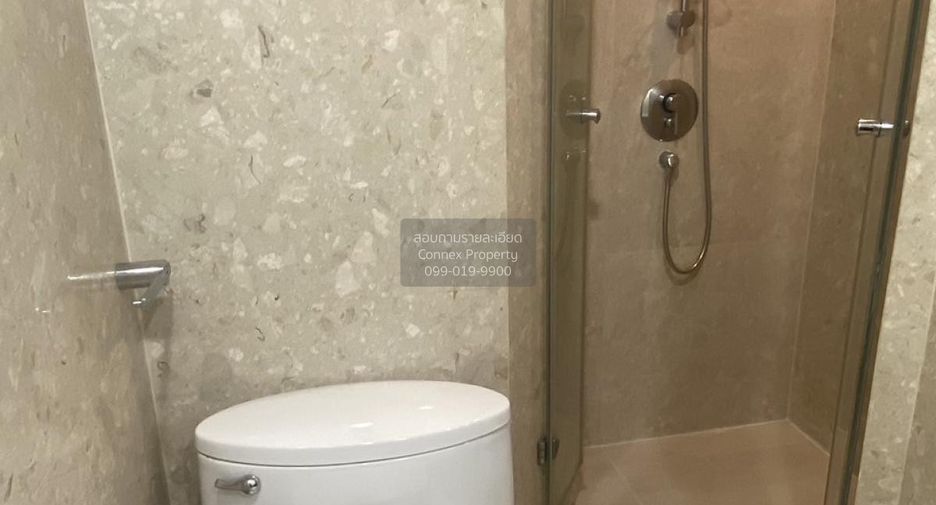 For sale 2 bedrooms condo in Pathum Wan, Bangkok