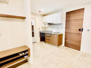 Продажа 1 кровать кондо в Лат Пхрао, Бангкок